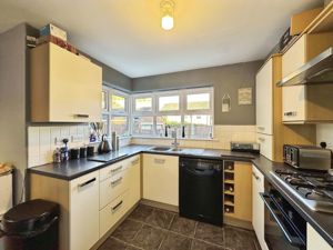 Photo 18- click for photo gallery